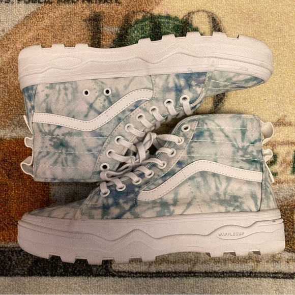 VANS SK8-HI SENTRY WOMENS Size 8.5 Lugged High Top boot Tie dye Blue Platform - Picture 7 of 15